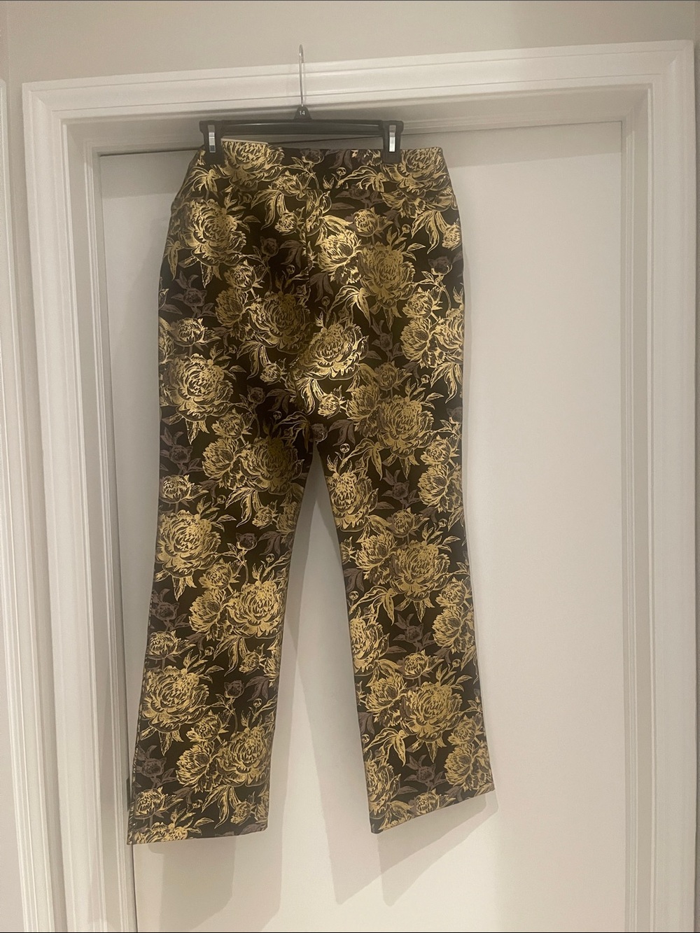 Soft Surroundings Black and Gold Floral Ladies Pants